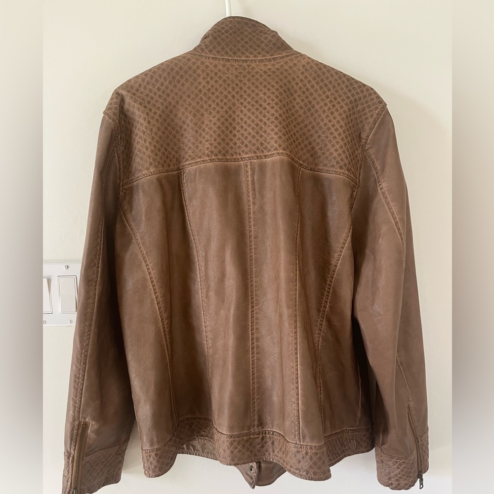 💕 2/$25 Plus Vegan Leather Jacket - Picture 5 of 5